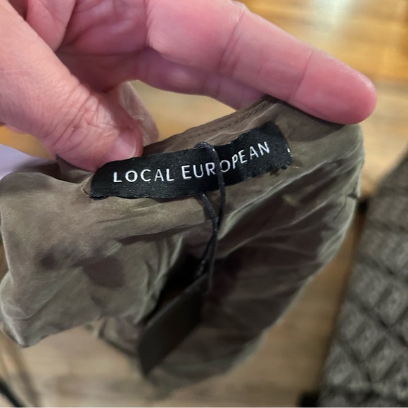 Local European - LE TIE TOP - Picture 10 of 12